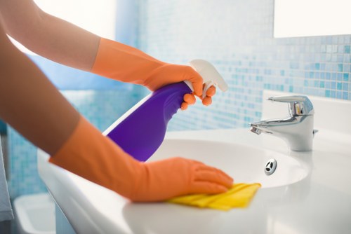 Professional cleaning of office workstations and shared areas